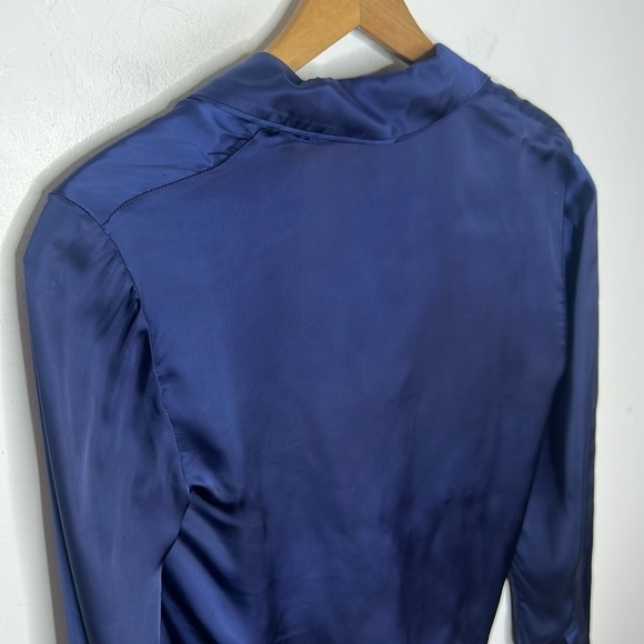 Wilfred Aritzia Blue Satin Cupro Tie-Front Collard Blouse Women's Size XXS - Picture 9 of 17